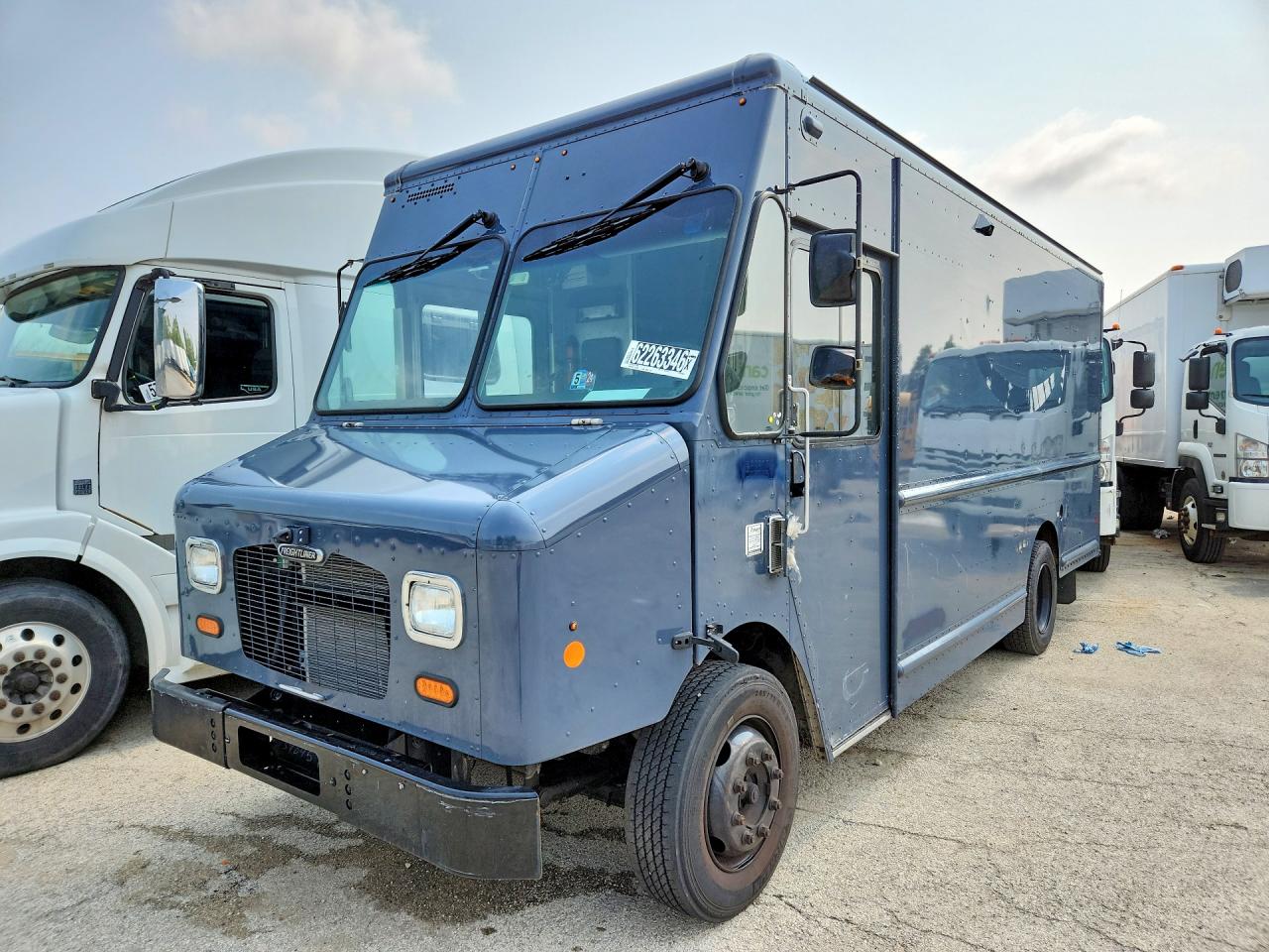 2020 FREIGHTLINER MT45 CHASSIS