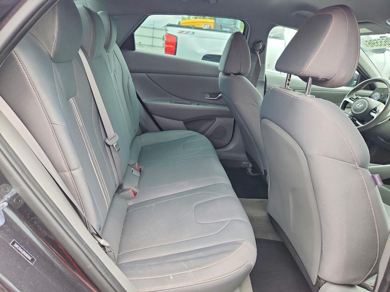 5NPLS4AG8NH062461 · 2022 HYUNDAI ELANTRA · 10/12