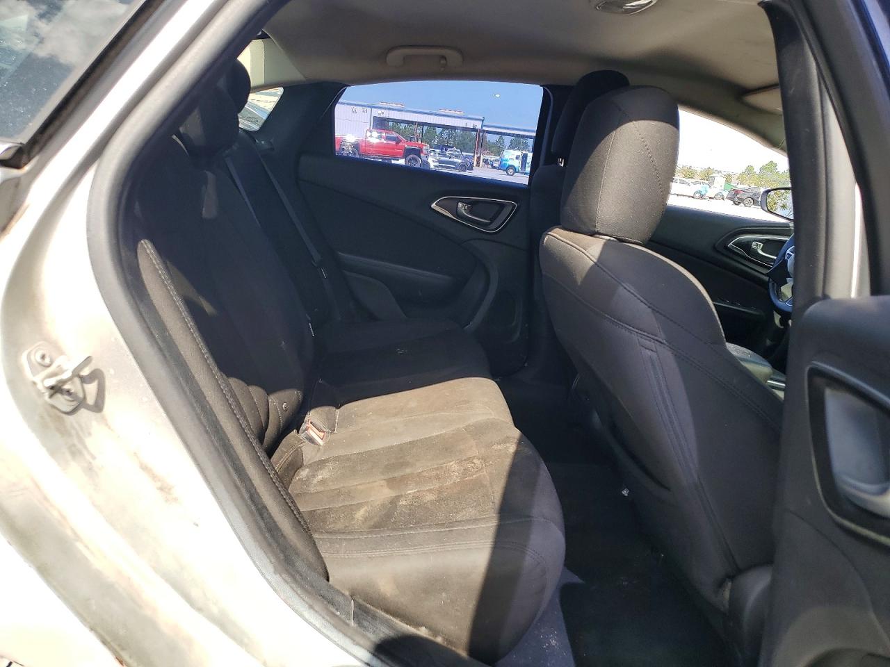 1C3CCCAB2GN164485 · 2016 CHRYSLER 200 · 10/12