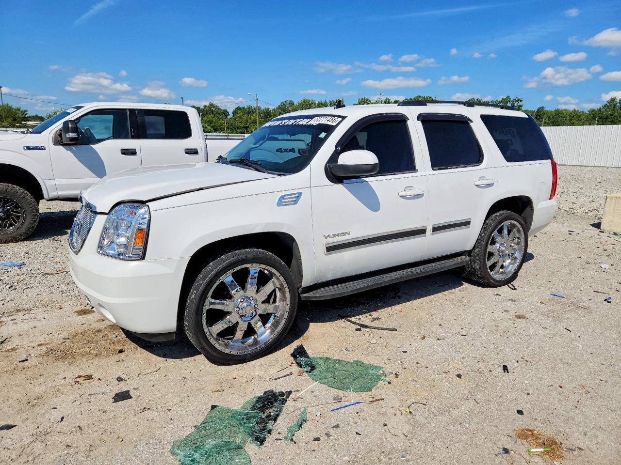 1GKS2AE07BR231434 · 2011 GMC YUKON