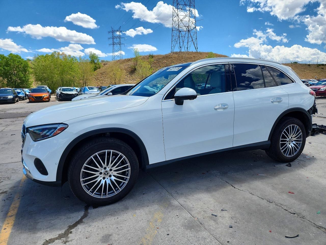 W1NKM4HB8RF110307 · 2024 MERCEDES-BENZ GLC