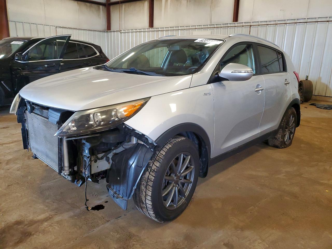 KNDPBCA22C7281871 · 2012 KIA SPORTAGE