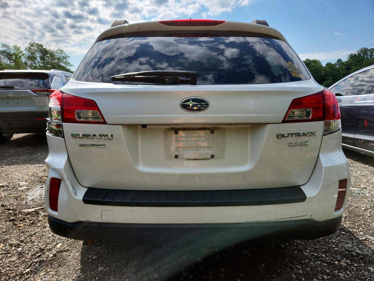 4S4BRBLC3D3298771 · 2013 SUBARU OUTBACK · 6/13