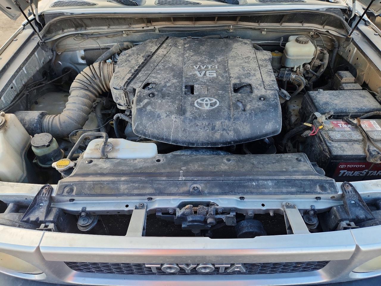 JTEBU11F670080769 · 2007 TOYOTA FJ CRUISER · 12/13