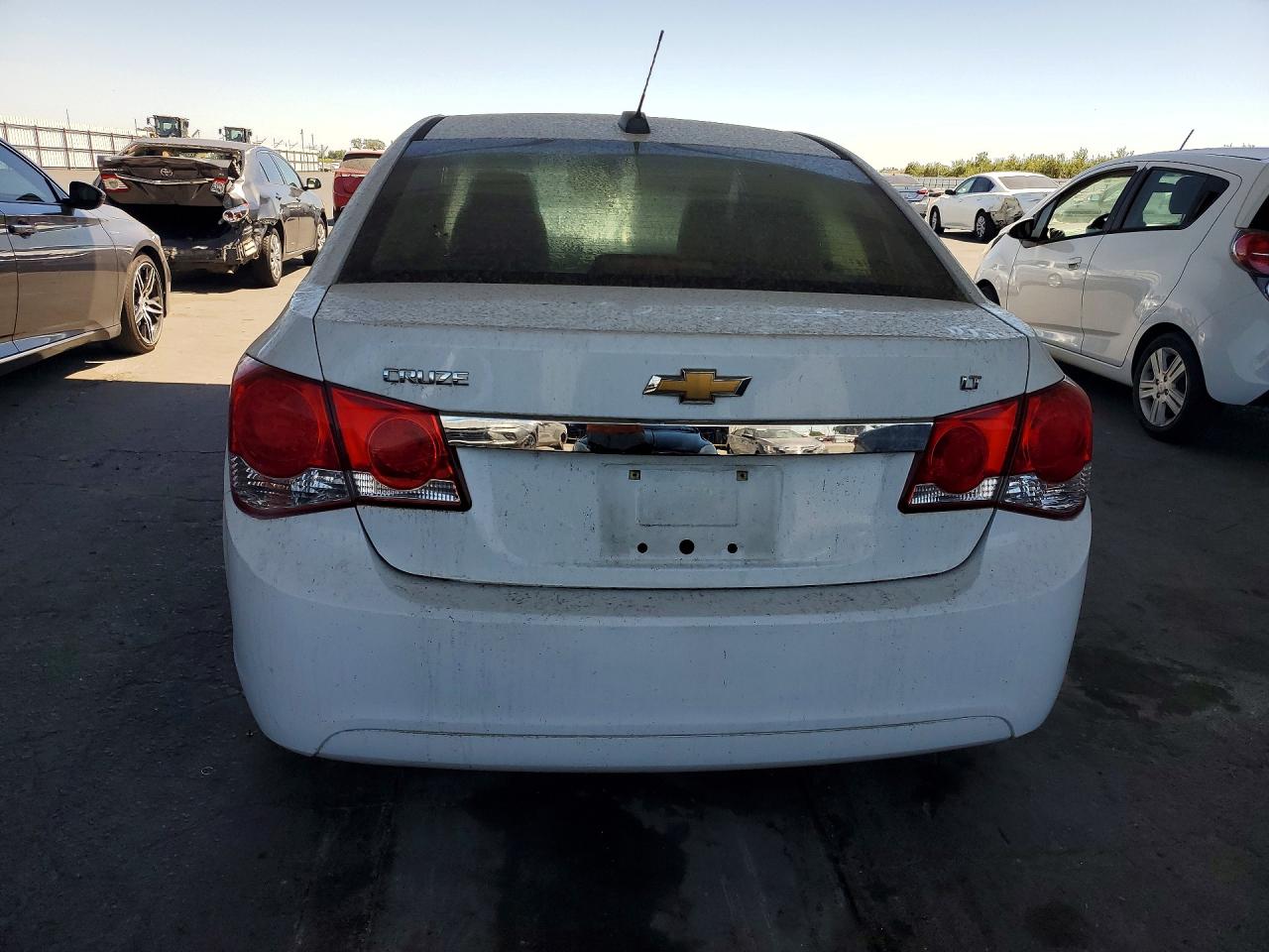 1G1PE5SB9G7125259 · 2016 CHEVROLET CRUZE LIMITED · 6/13