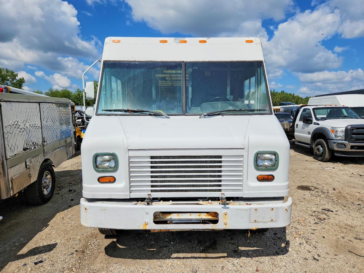 1F66F5KY2B0A10740 · 2011 FORD F59 · 5/13