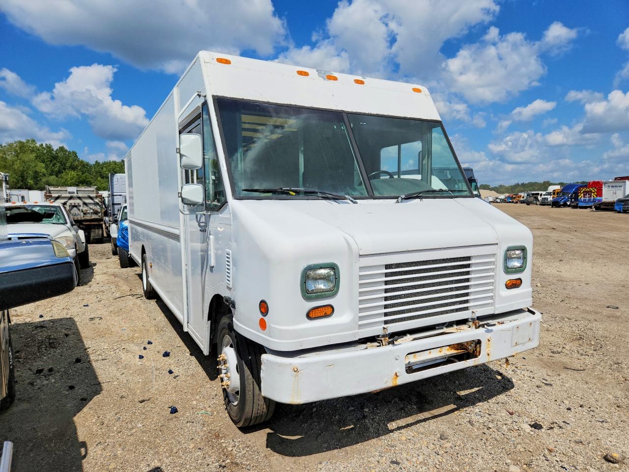1F66F5KY2B0A10740 · 2011 FORD F59 · 4/13