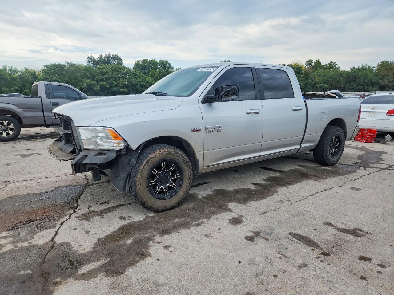 1C6RR6TT5HS569889 · 2017 RAM 1500