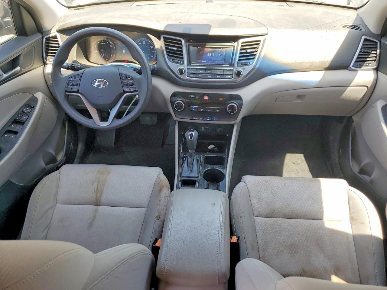 KM8J3CA2XHU289952 · 2017 HYUNDAI TUCSON · 8/13
