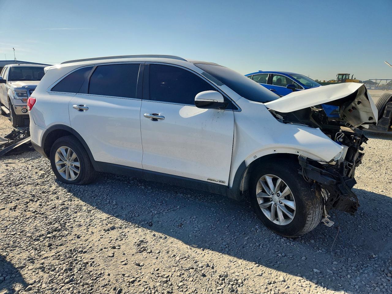 5XYPGDA54GG130461 · 2016 KIA SORENTO · 4/14