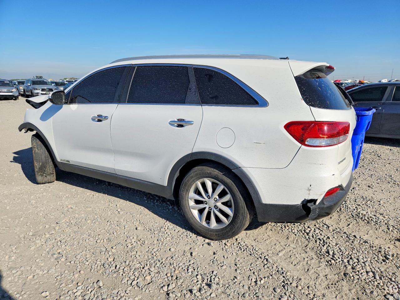 5XYPGDA54GG130461 · 2016 KIA SORENTO · 2/14