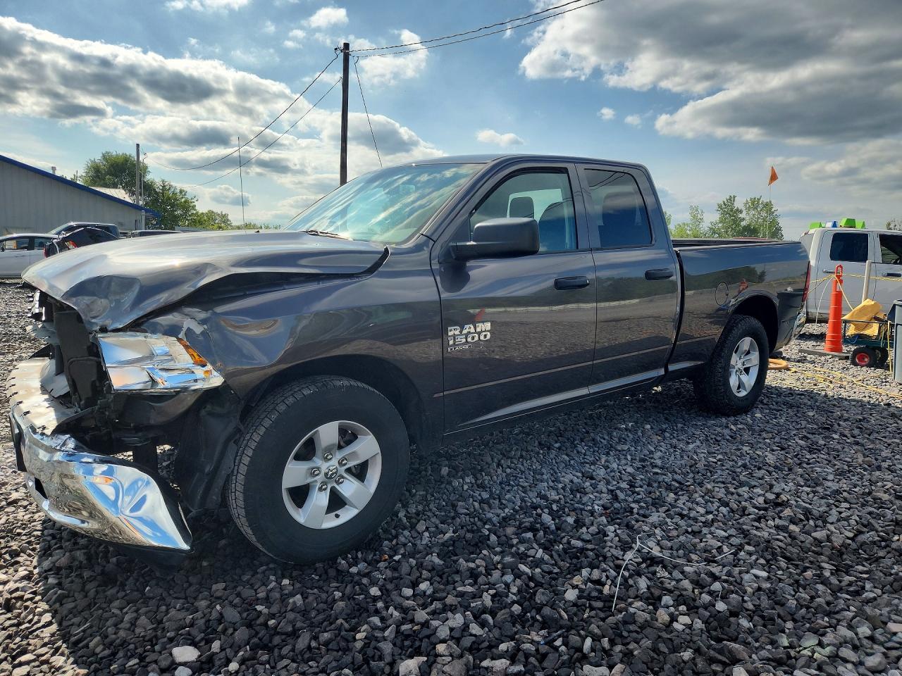 1C6RR6FG8LS121024 · 2020 RAM 1500 CLASSIC