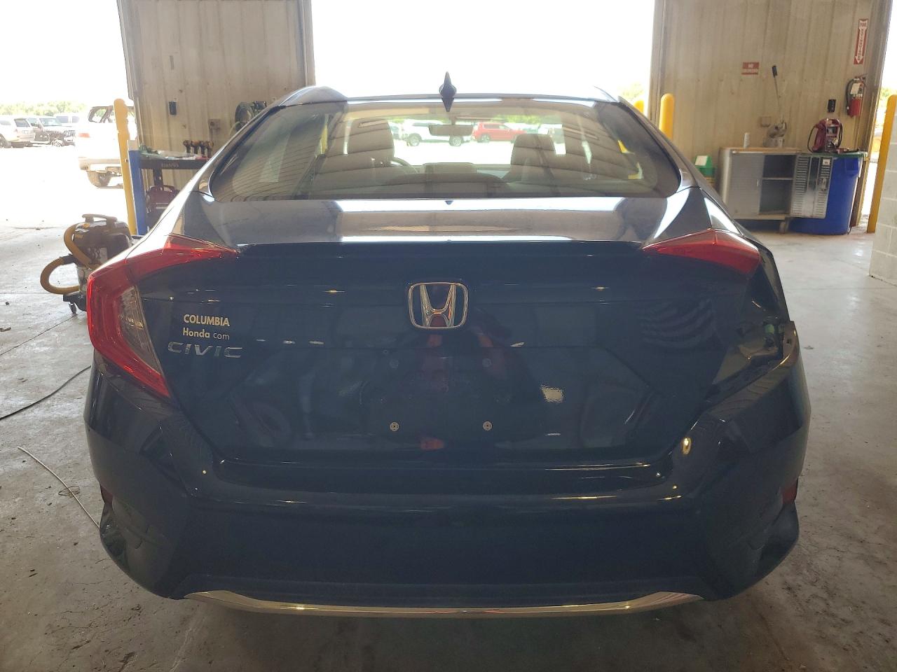 19XFC1F76KE004270 · 2019 HONDA CIVIC · 6/13