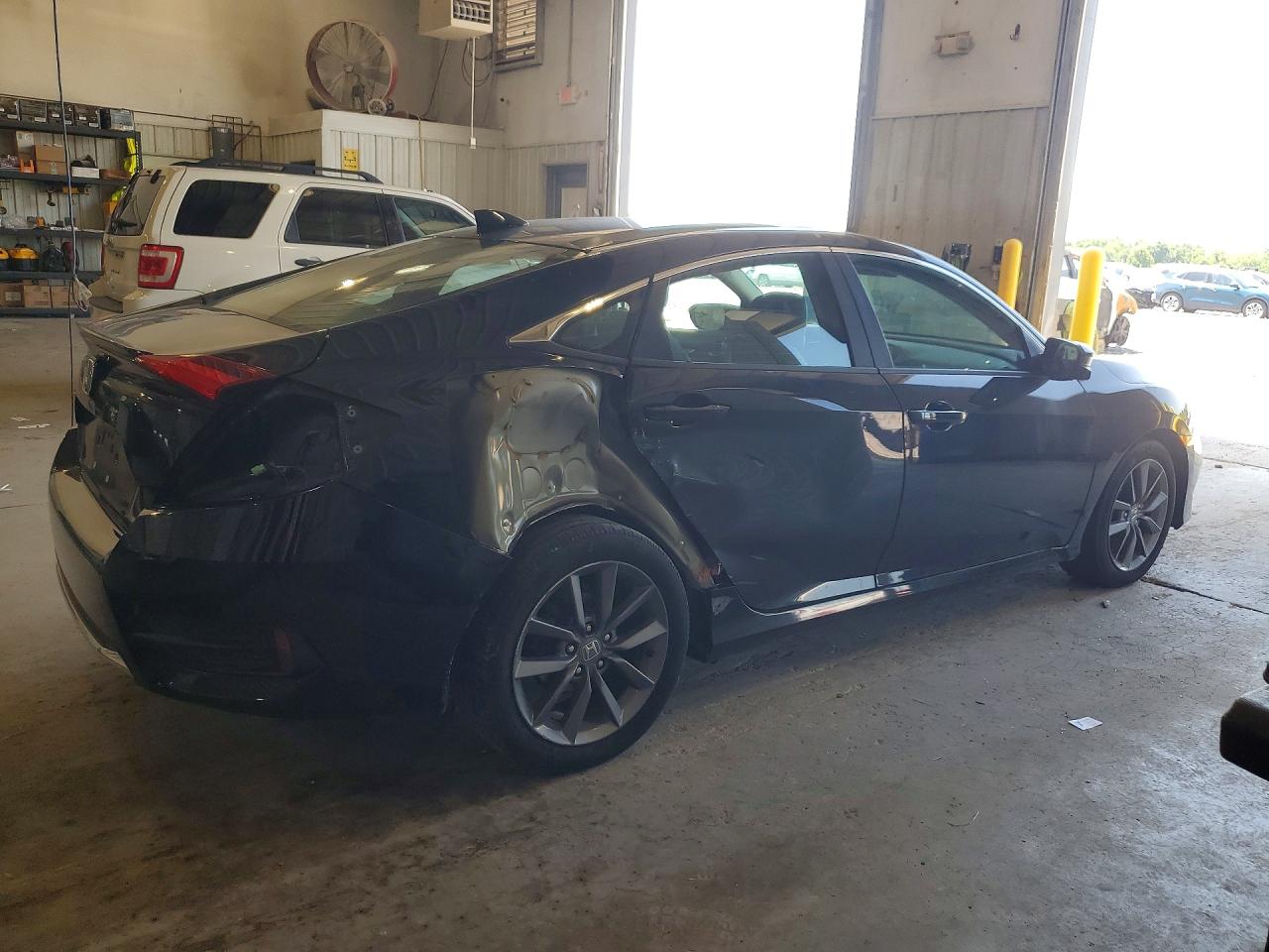 19XFC1F76KE004270 · 2019 HONDA CIVIC · 3/13