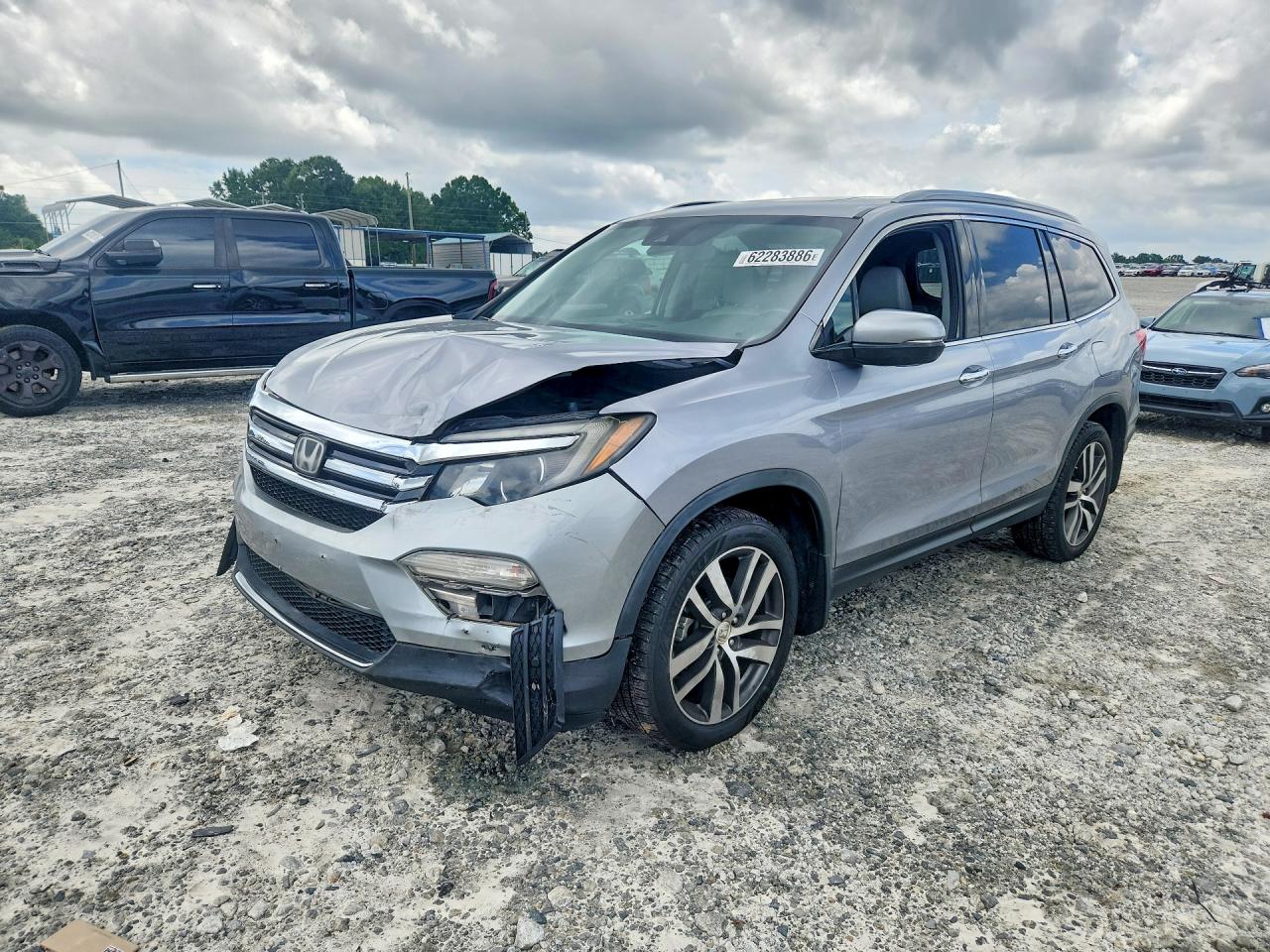 5FNYF5H9XJB007865 · 2018 HONDA PILOT