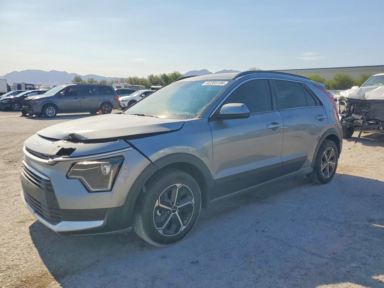 2025 KIA NIRO