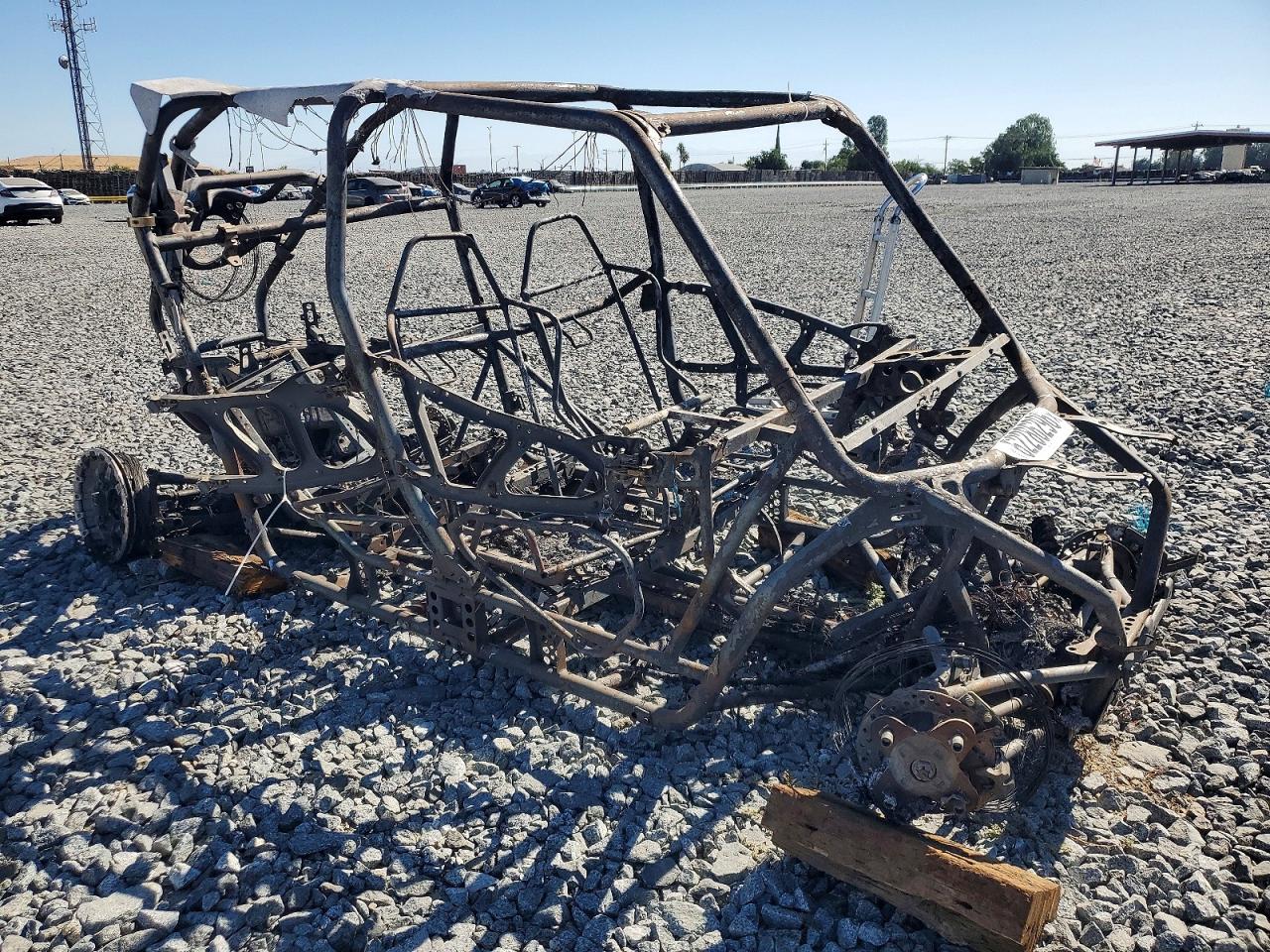 4XAVCE874FB311995 · 2015 POLARIS RZR