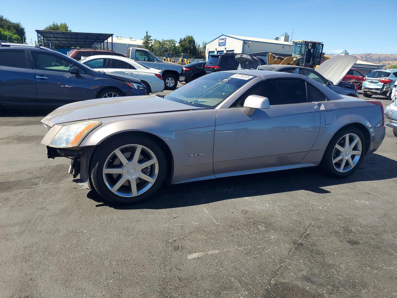 1G6YV34A855602697 · 2005 CADILLAC XLR