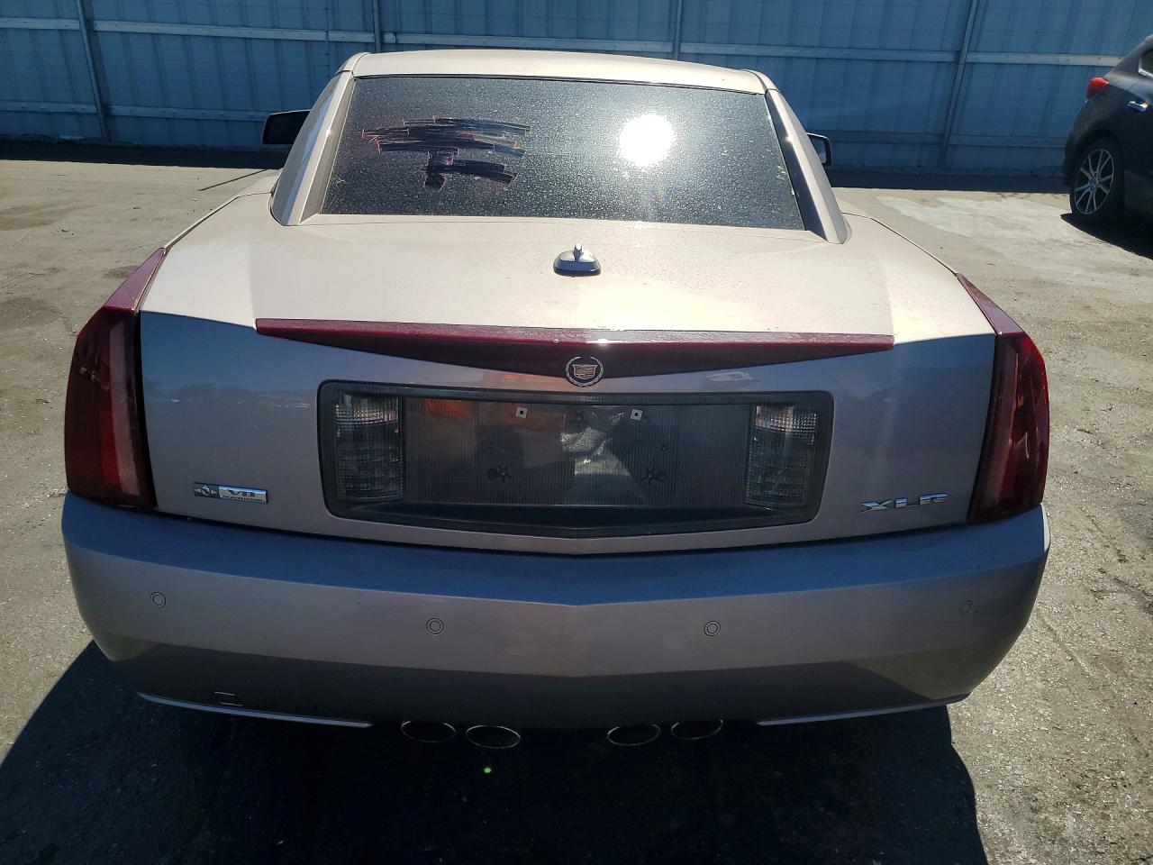 1G6YV34A855602697 · 2005 CADILLAC XLR · 6/12