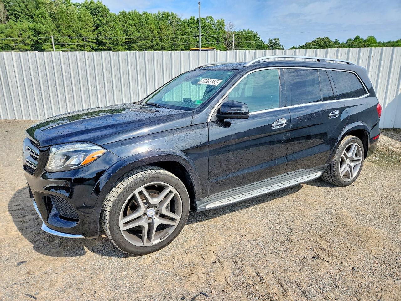 4JGDF7DE6HA887846 · 2017 MERCEDES-BENZ GLS