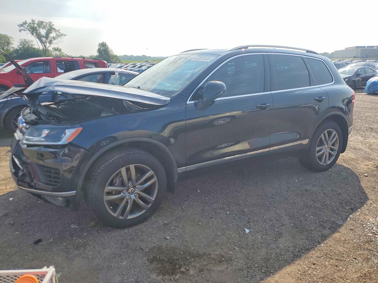 WVGEF9BP5FD004416 · 2015 VOLKSWAGEN TOUAREG