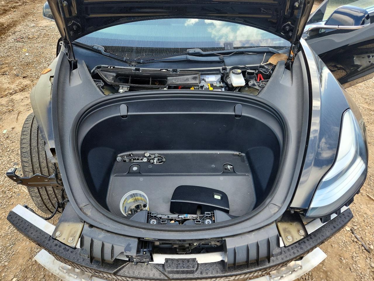 5YJ3E1EA6KF337606 · 2019 TESLA MODEL 3 · 11/12
