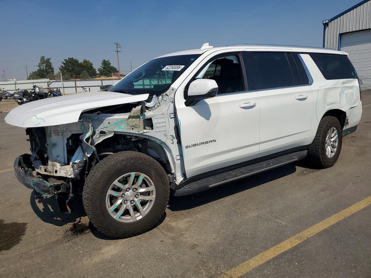 1GNSKCKD8NR231355 · 2022 CHEVROLET SUBURBAN