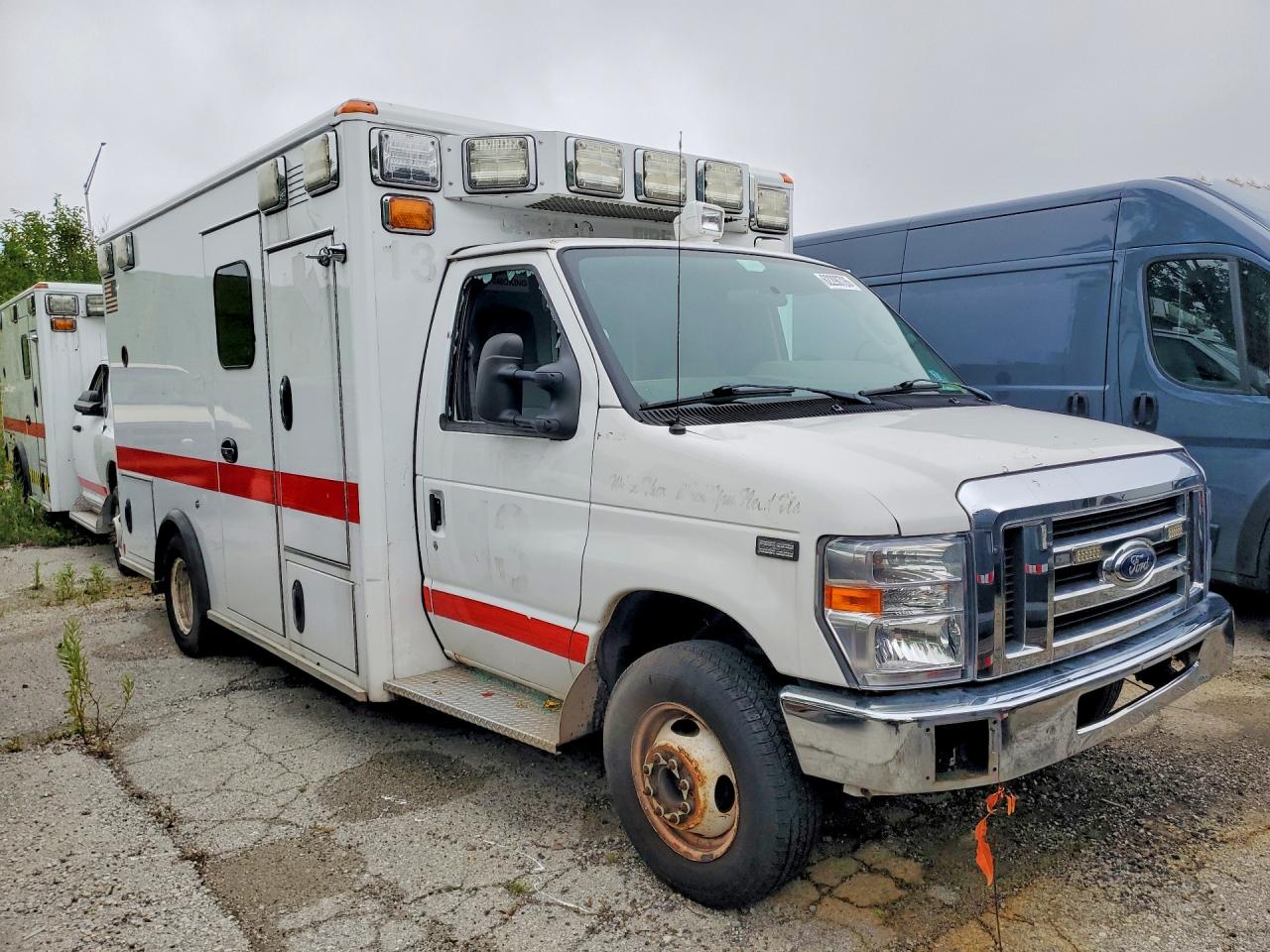 1FDXE4FS3HDC32401 · 2017 FORD ECONOLINE · 4/12