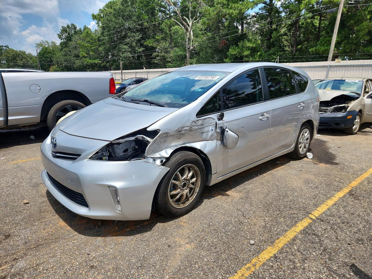 2014 TOYOTA PRIUS