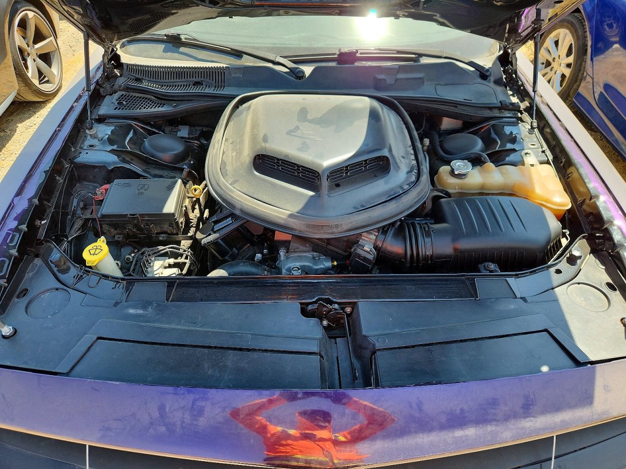 2C3CDZFJ1GH326065 · 2016 DODGE CHALLENGER · 11/13