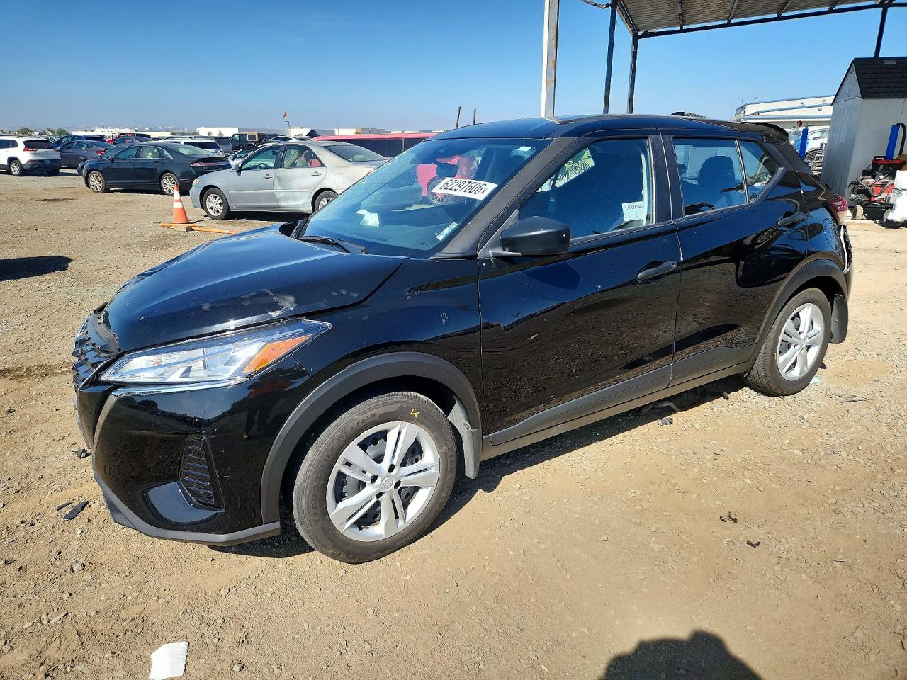 3N1CP5BV5RL535231 · 2024 NISSAN KICKS