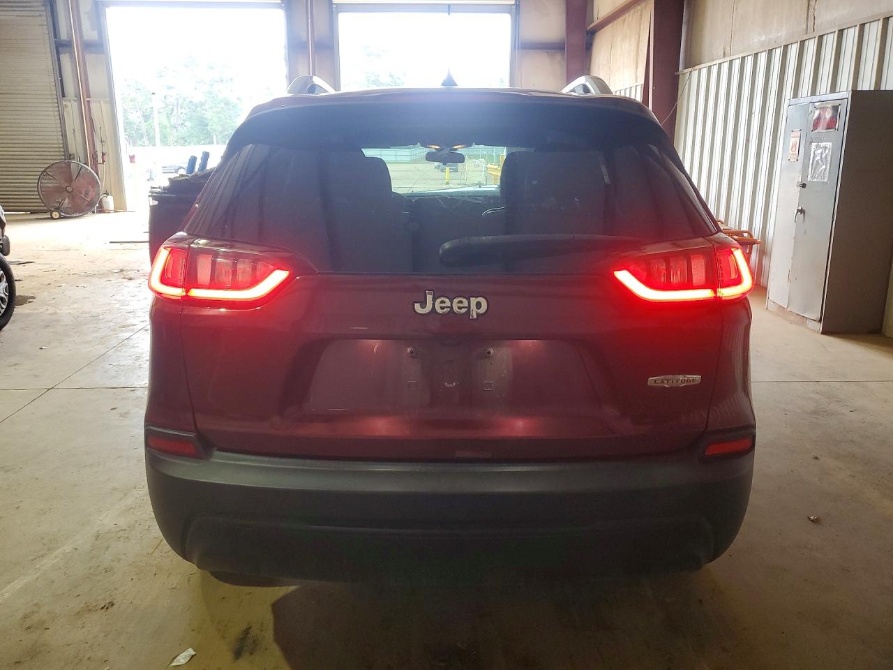 1C4PJLLB9KD132776 · 2019 JEEP CHEROKEE · 6/12