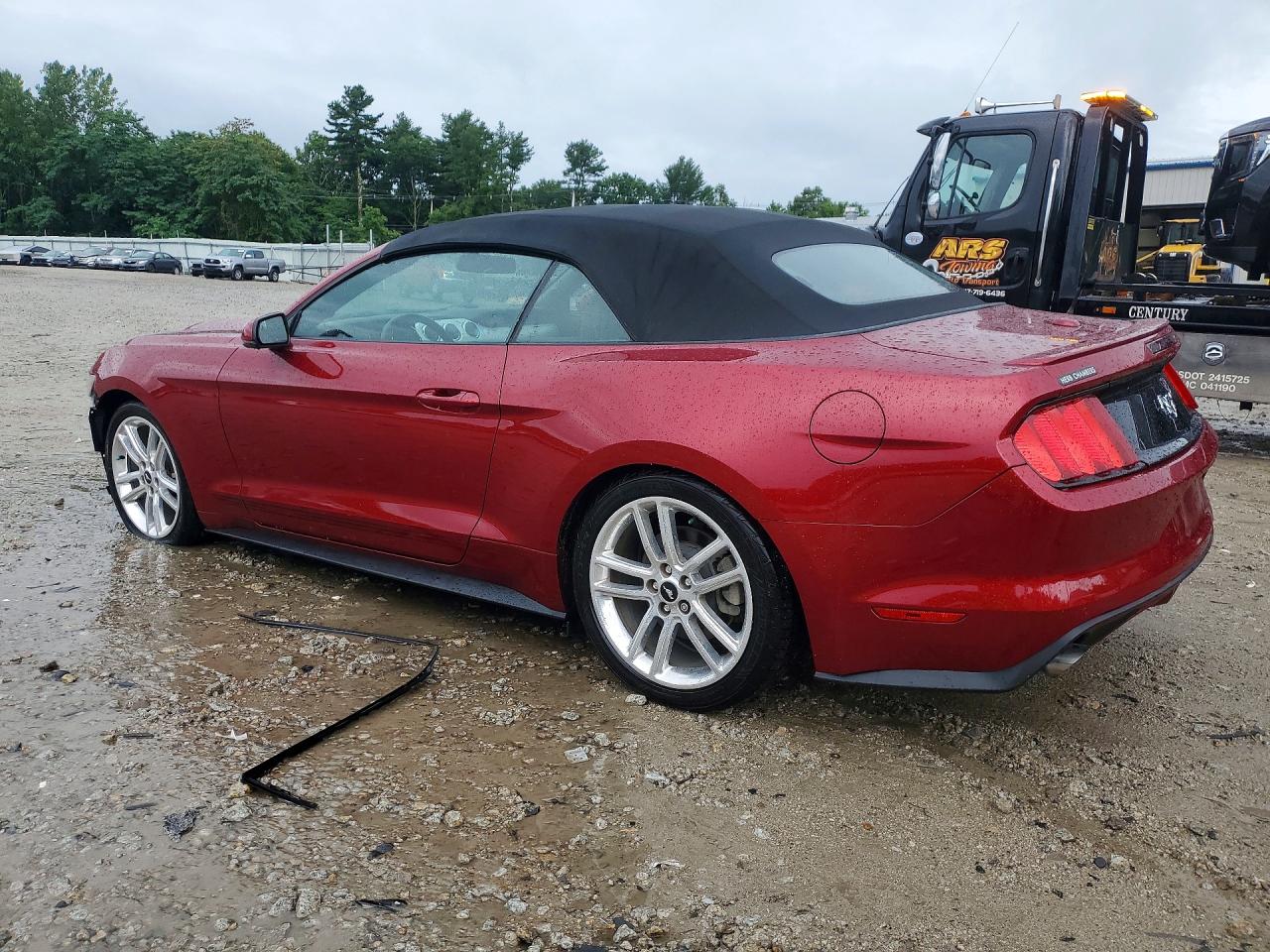 1FATP8UH3G5244638 · 2016 FORD MUSTANG · 2/13
