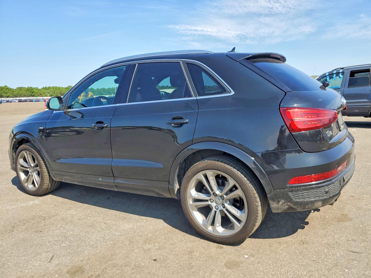 WA1GFCFS9GR014941 · 2016 AUDI Q3 · 2/13