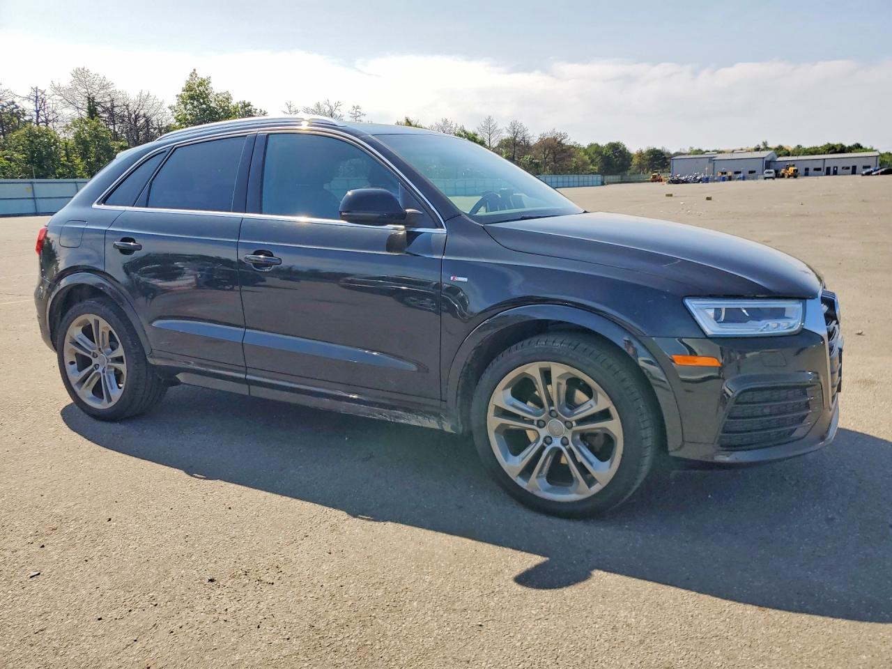 WA1GFCFS9GR014941 · 2016 AUDI Q3 · 4/13