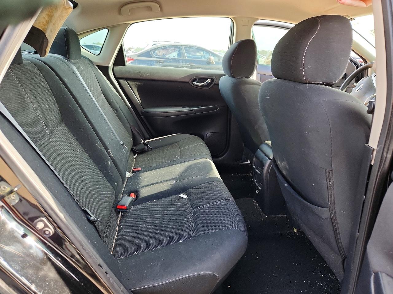 3N1AB7AP5HY309177 · 2017 NISSAN SENTRA · 10/12