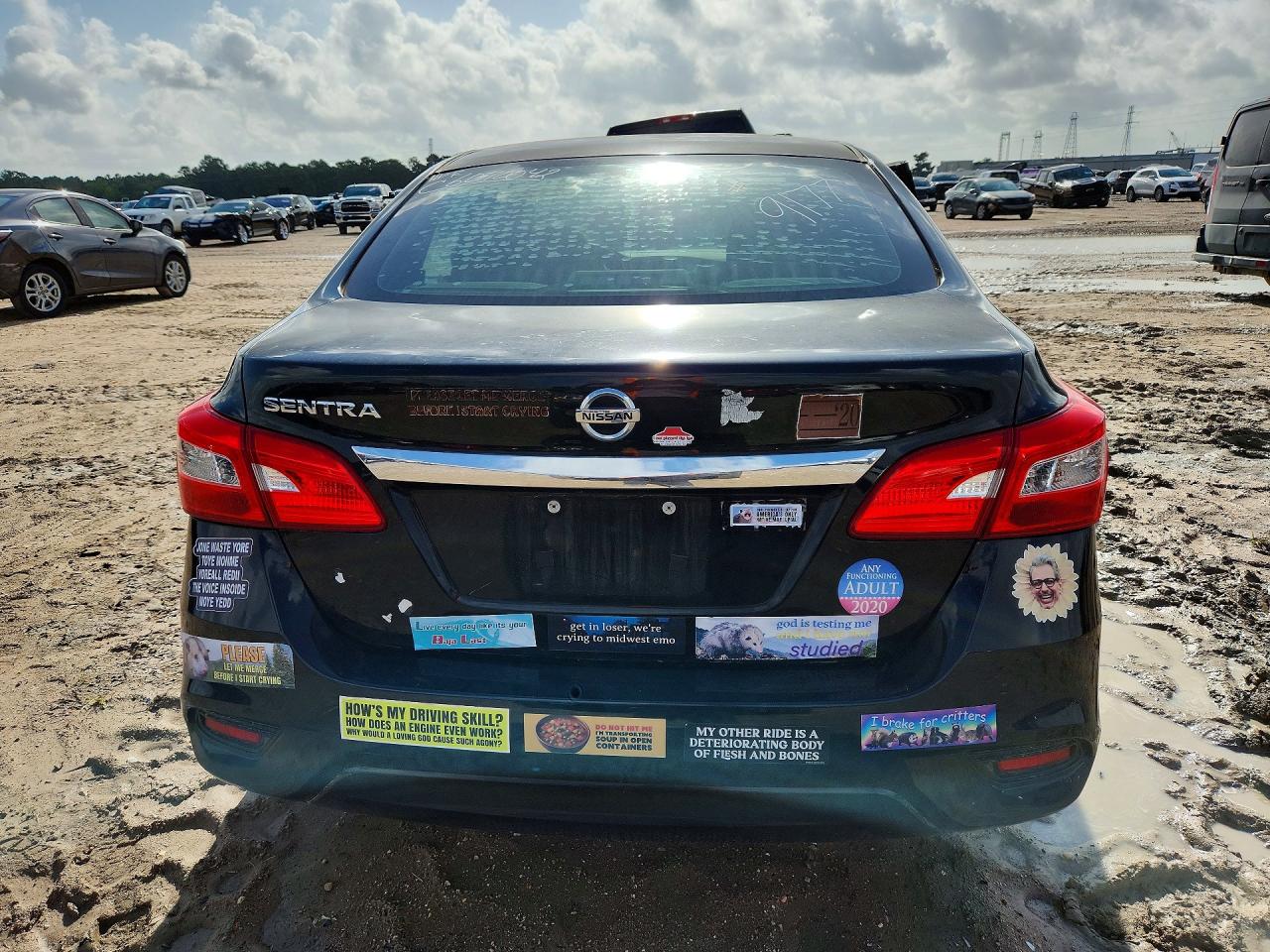 3N1AB7AP5HY309177 · 2017 NISSAN SENTRA · 6/12