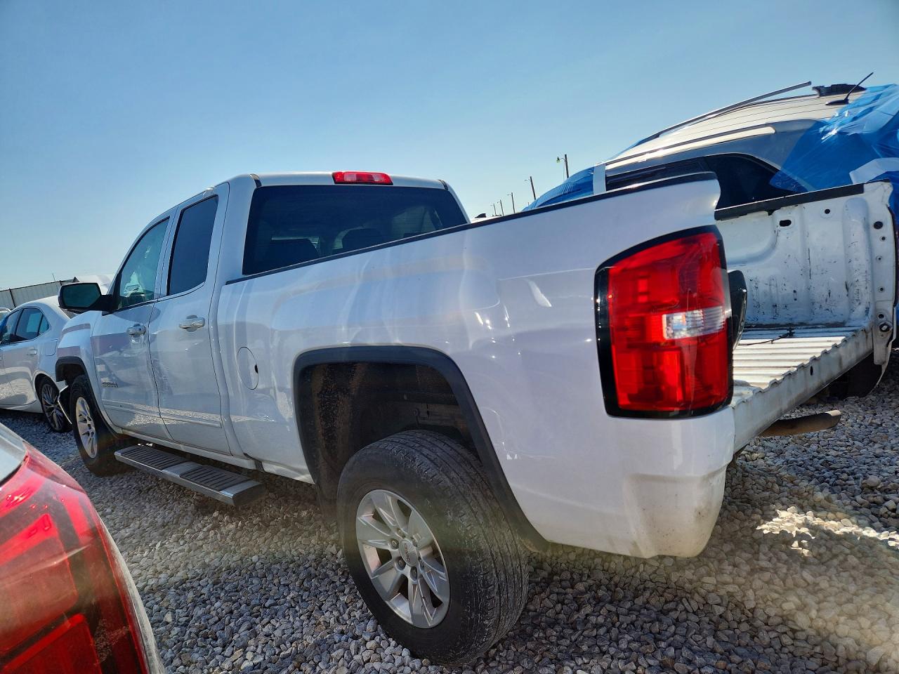1GTR1MEC5HZ190545 · 2017 GMC SIERRA · 2/12