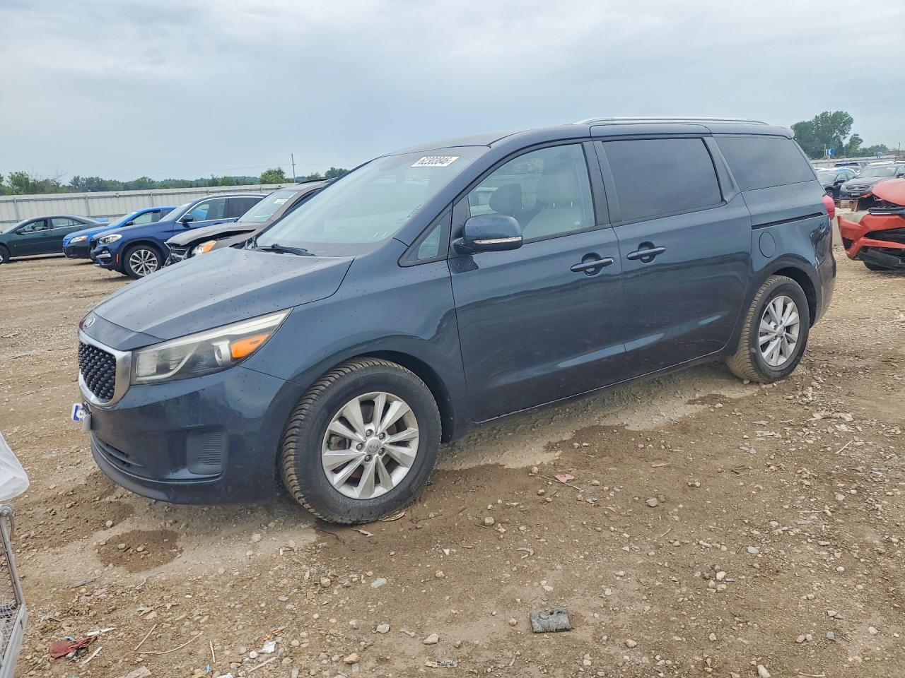 KNDMB5C15G6127993 · 2016 KIA SEDONA