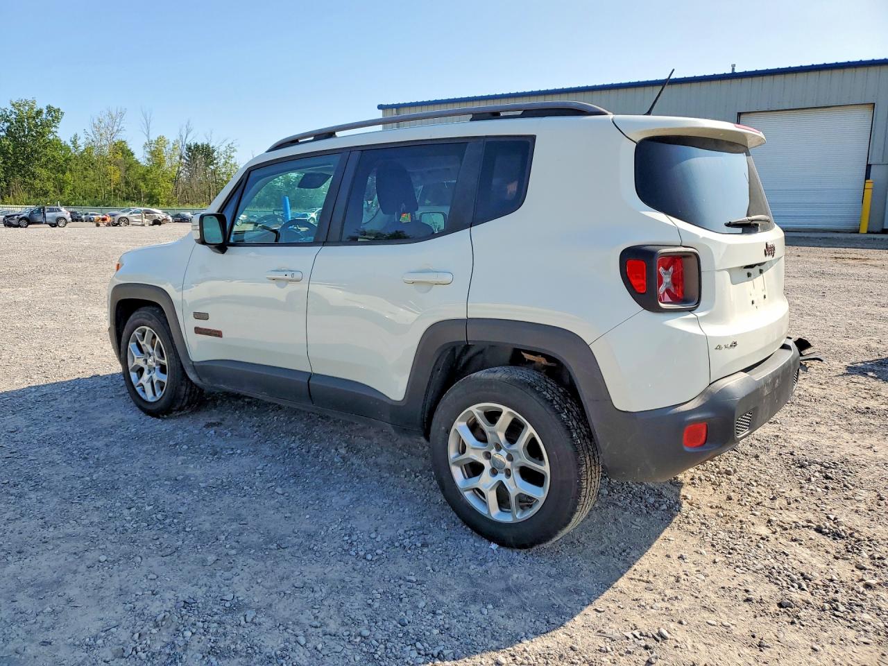 ZACCJBBT2GPD24794 · 2016 JEEP RENEGADE · 2/14