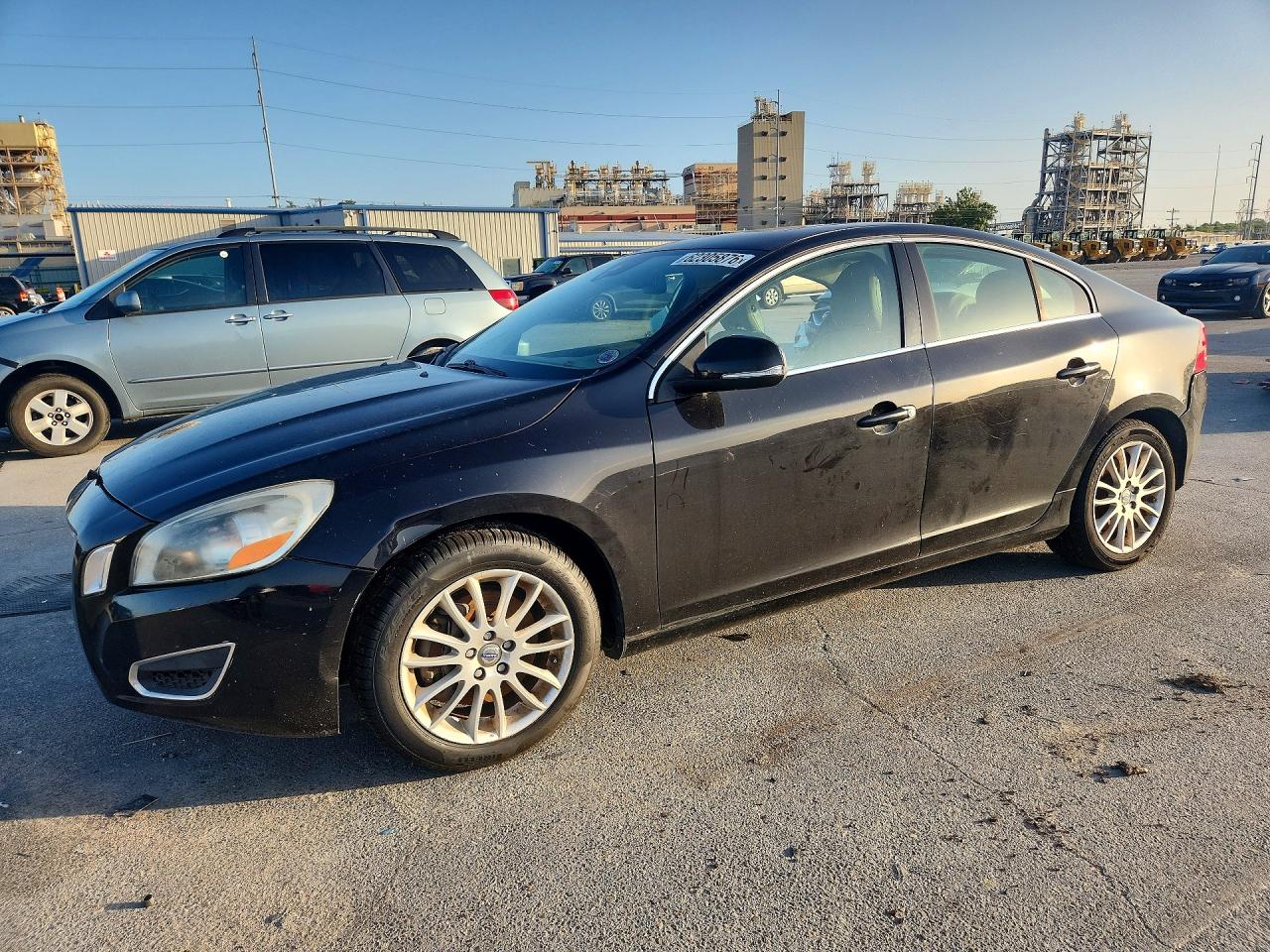 YV1622FS2C2035697 · 2012 VOLVO S60