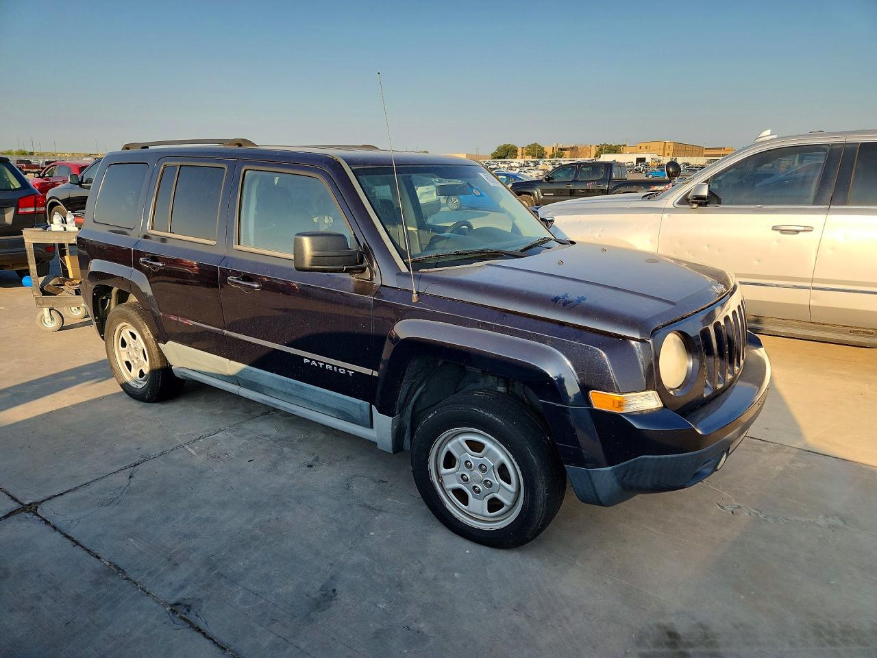 1J4NT1GB7BD142328 · 2011 JEEP PATRIOT · 4/13