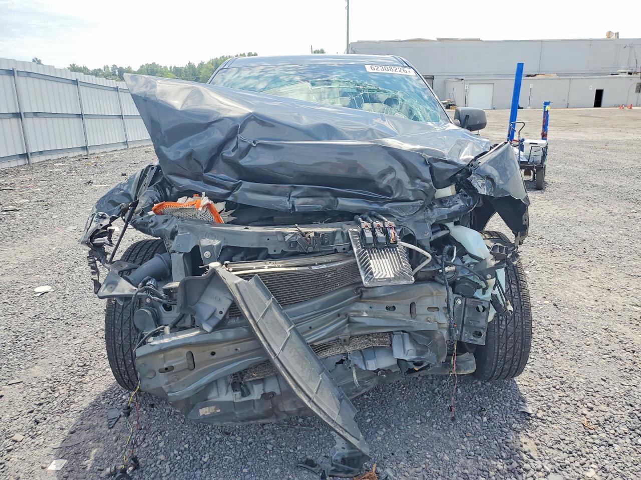 2GNFLEEK4H6180697 · 2017 CHEVROLET EQUINOX · 5/13