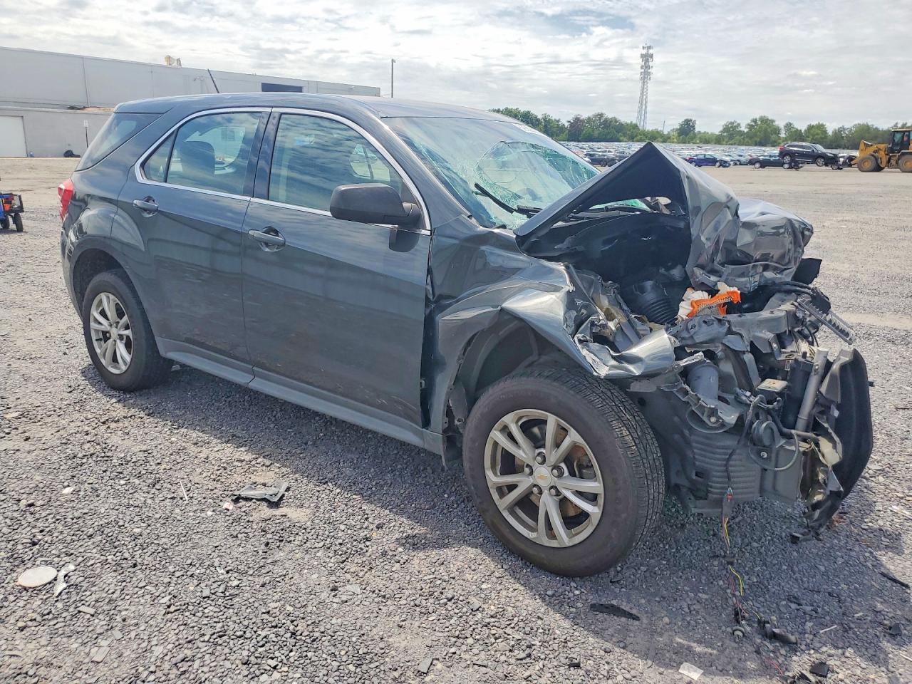 2GNFLEEK4H6180697 · 2017 CHEVROLET EQUINOX · 4/13