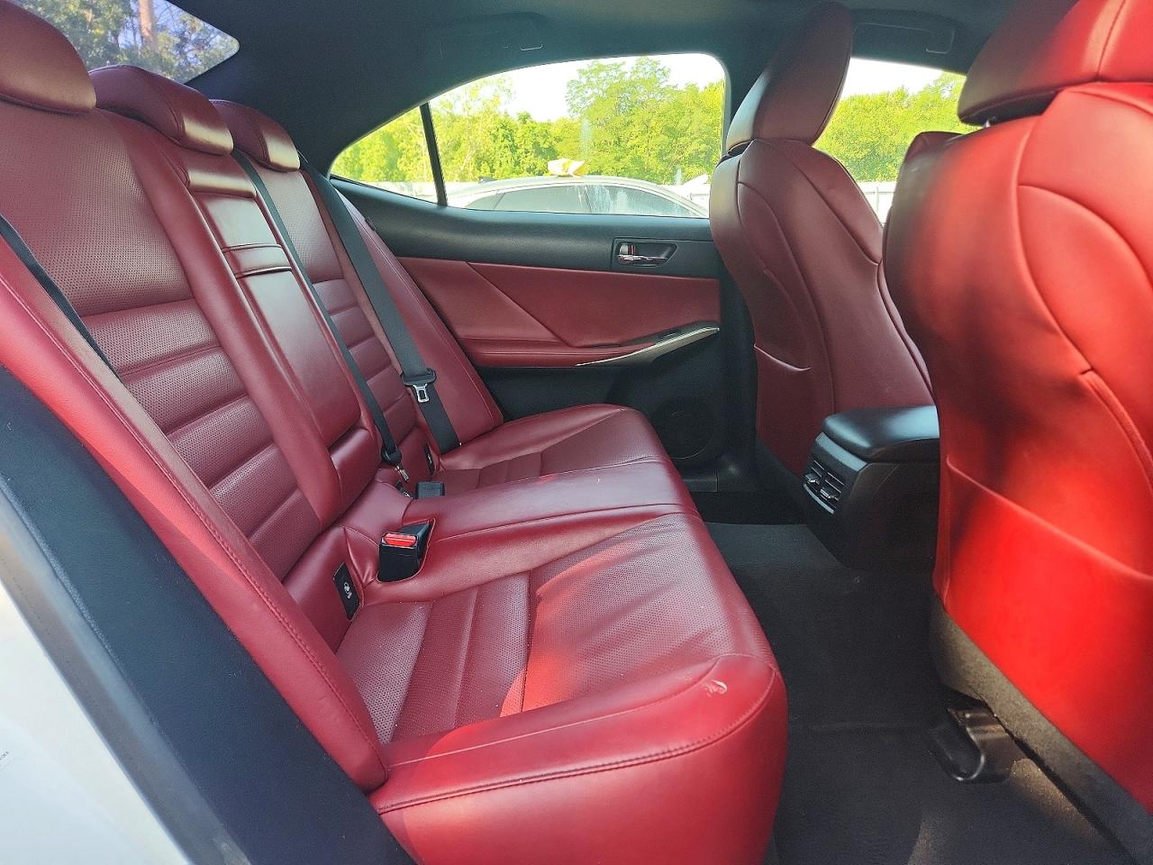 JTHCF1D2XF5021977 · 2015 LEXUS IS · 10/12