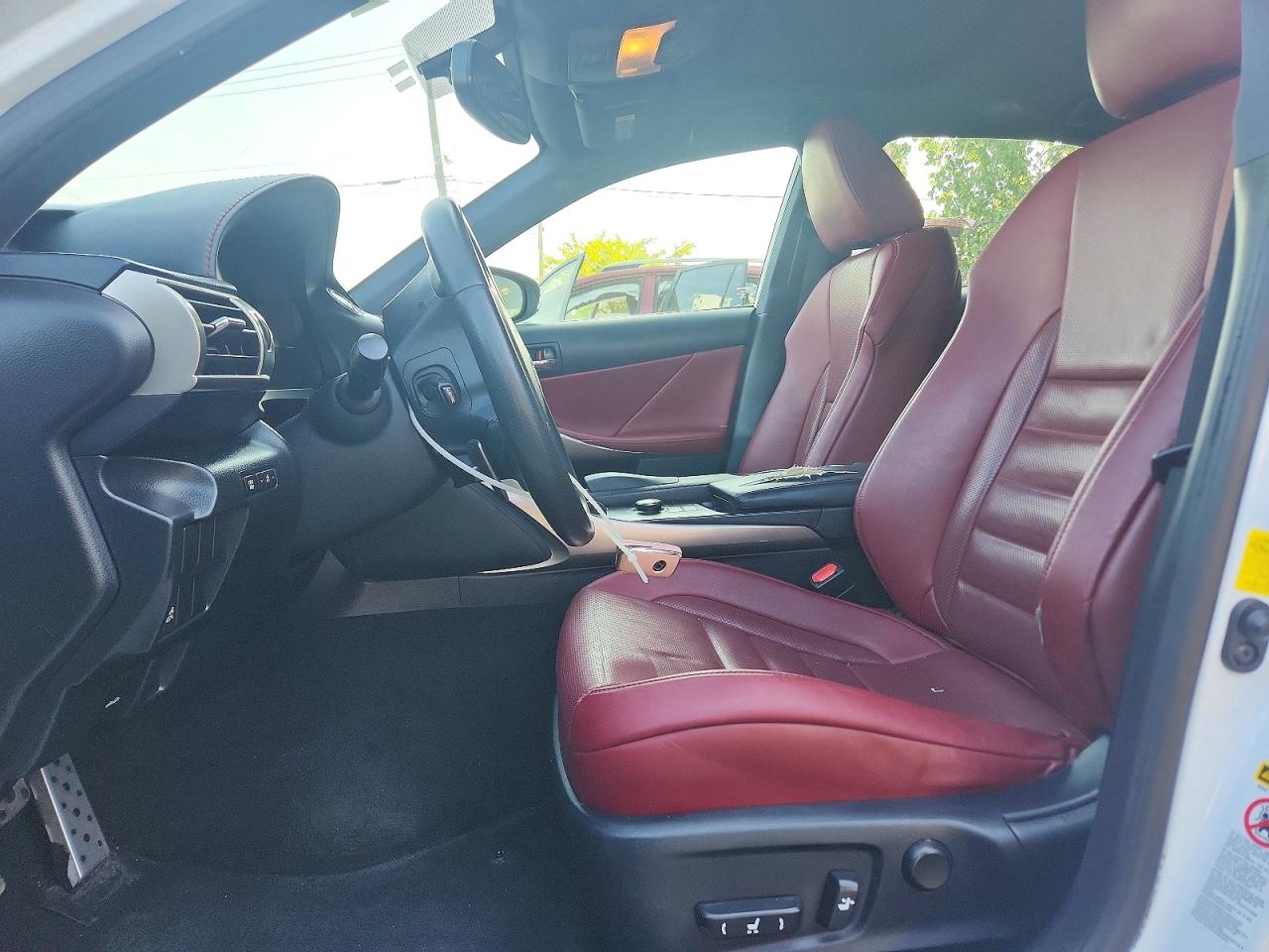 JTHCF1D2XF5021977 · 2015 LEXUS IS · 7/12