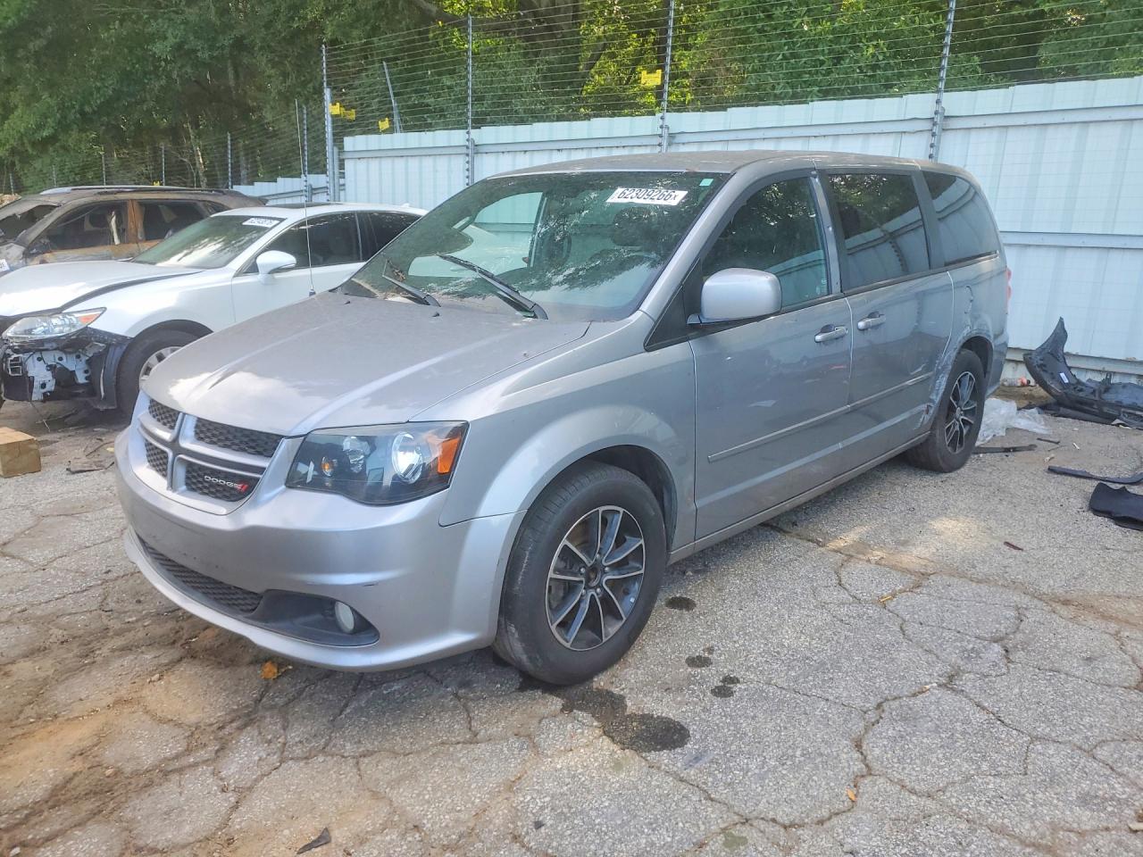 2C4RDGEG7FR591968 · 2015 DODGE GRAND CARAVAN
