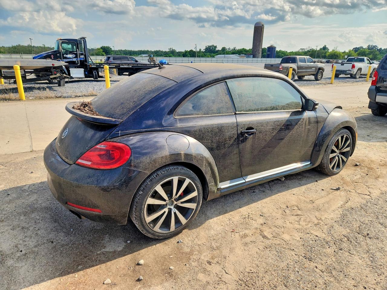 3VWV67AT5CM644498 · 2012 VOLKSWAGEN BEETLE · 3/12