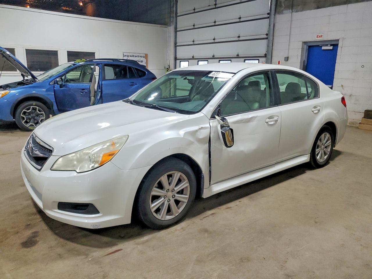 2010 SUBARU LEGACY