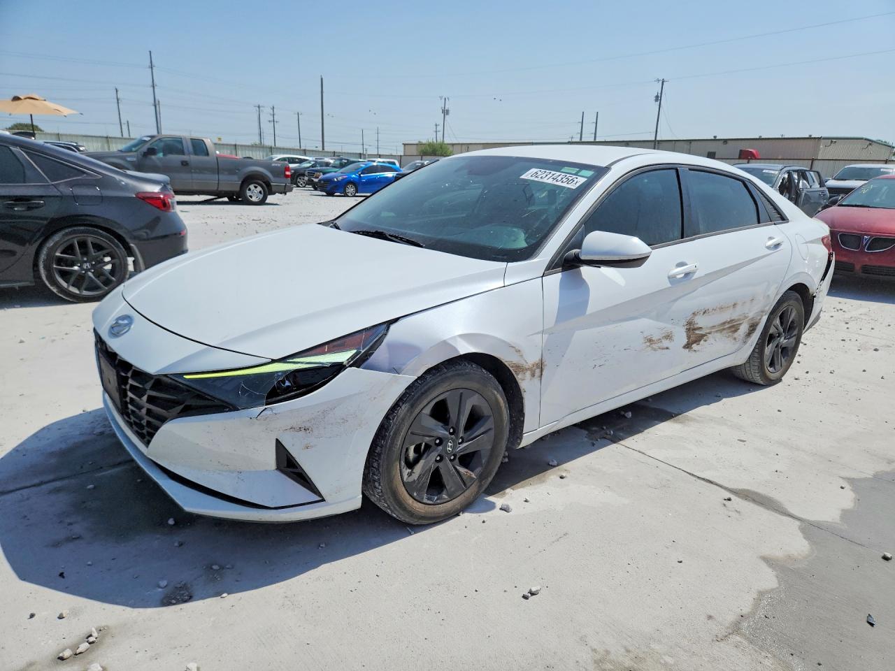 5NPLM4AG7NH069802 · 2022 HYUNDAI ELANTRA